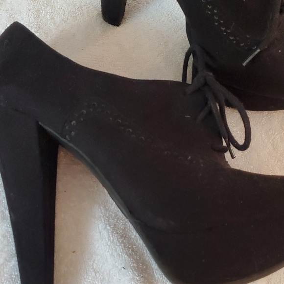 Fioni black faux suede fetish lace up Oxfords - Picture 4 of 6